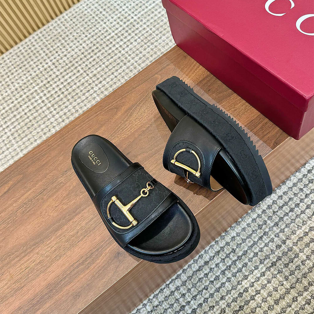 GUCCI Women s platform slide sandal