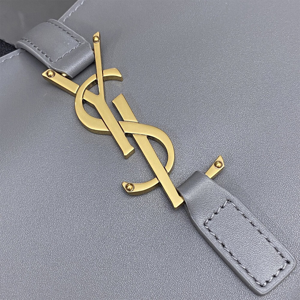 YSL le 5 a 7 in smooth leather