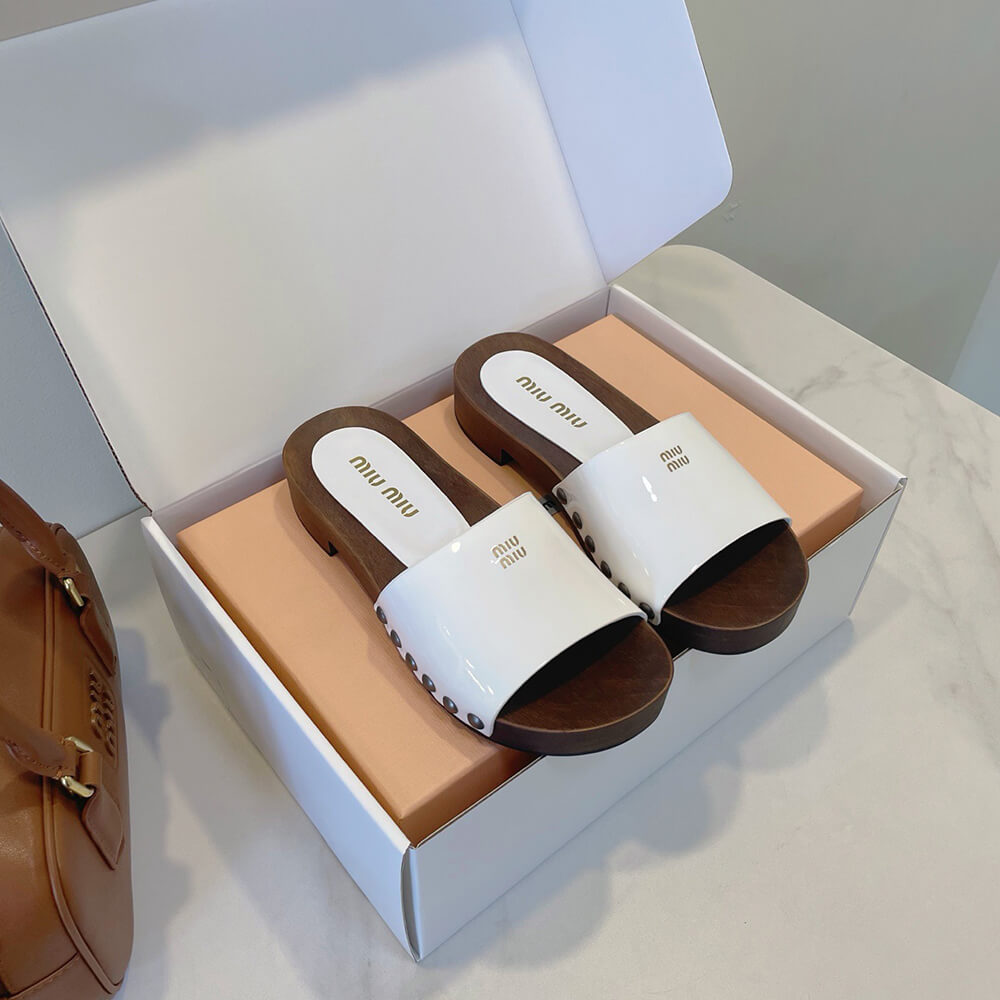 MiuMiu Patent leather clogs