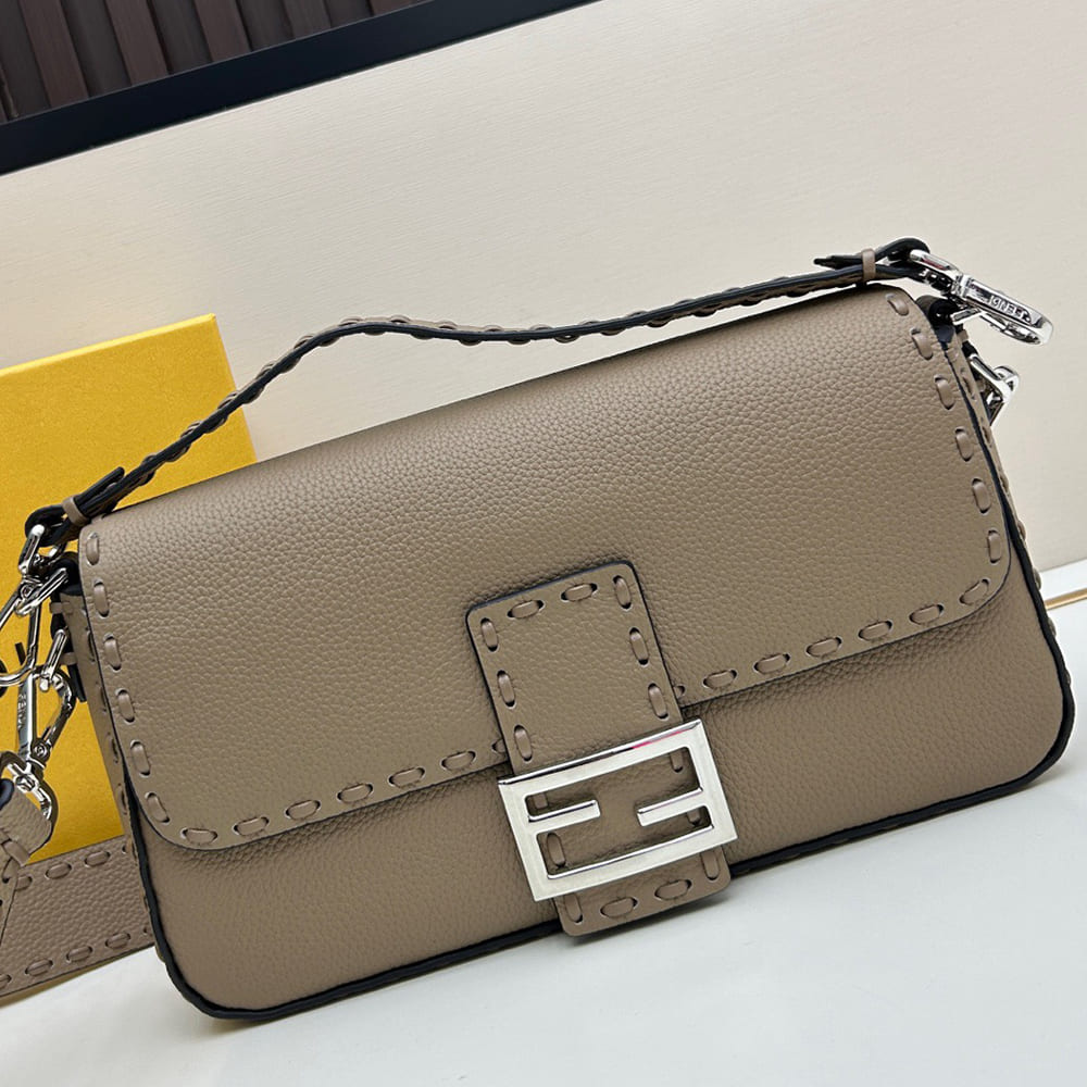 Fendi Baguette
