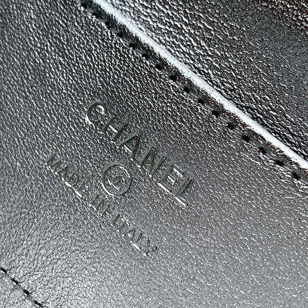 Chanel FLAP PHONE HOLDER WITH CHAIN(HIGH-END GRADE)