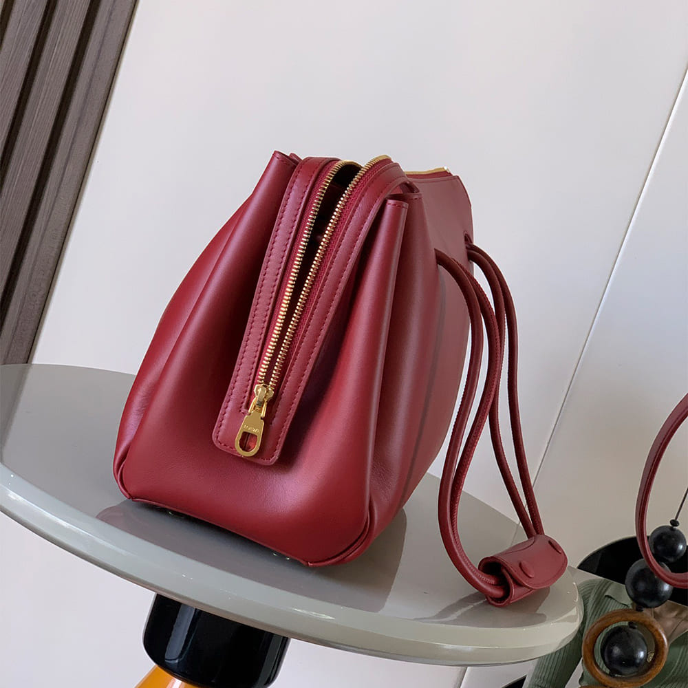 Loewe Medium Madrid bagin supple calfskin(HIGH-END GRADE)