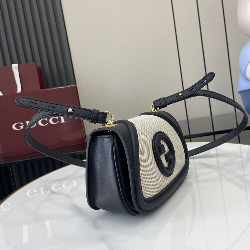 Gucci Blondie small shoulder bag