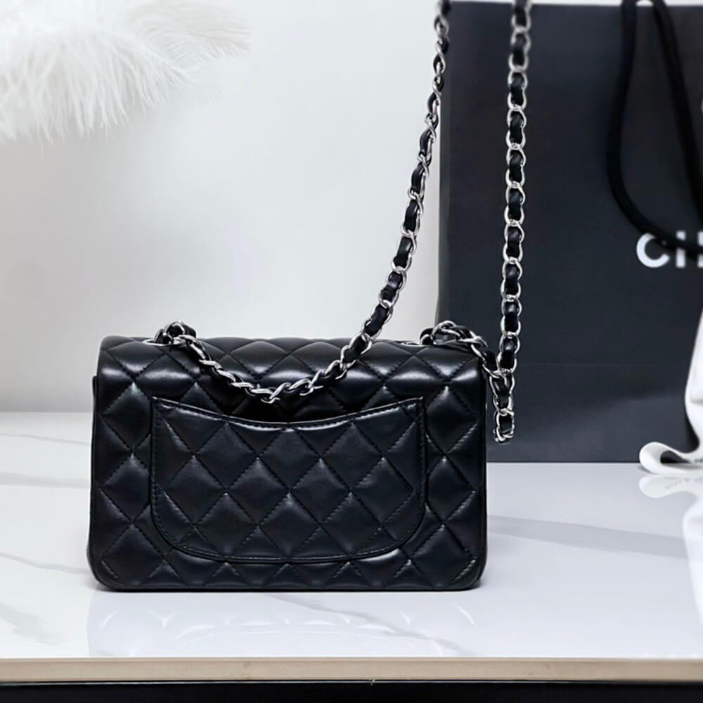 CHANEL MINI FLAP BAG(HIGH-END GRADE)