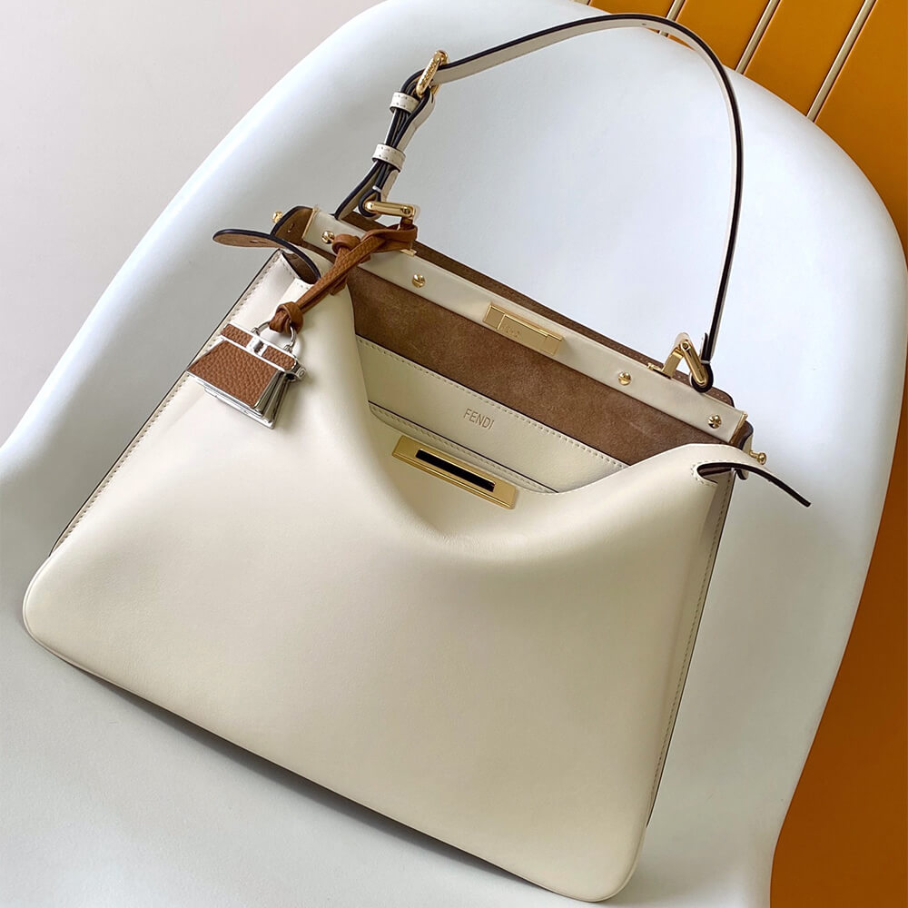 FENDI Peekaboo Soft Medium(HIGH-END GRADE)