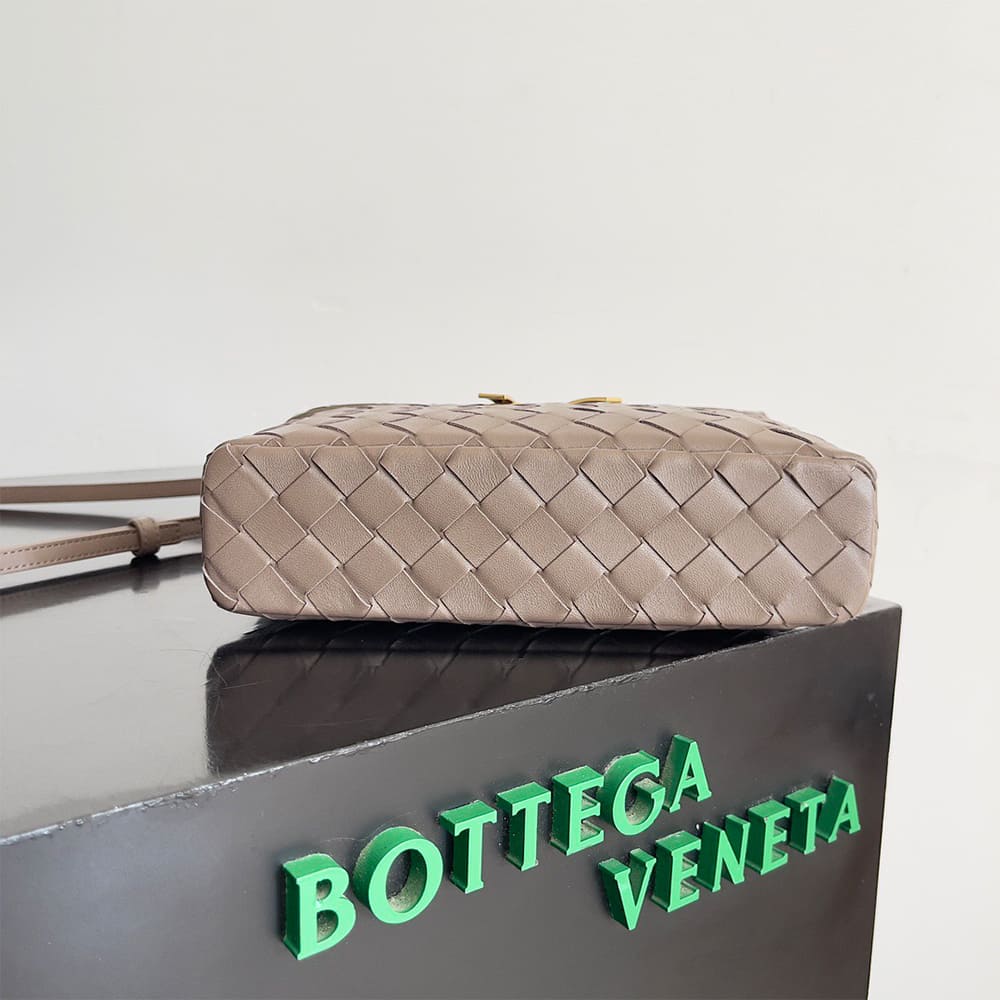 Bottega Veneta Bang Bang Vanity Case(high-end grade)