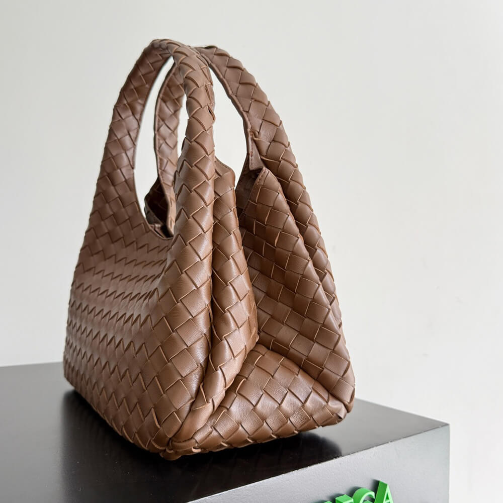 Bottega Veneta Medium Campana(HIGH-END GRADE)