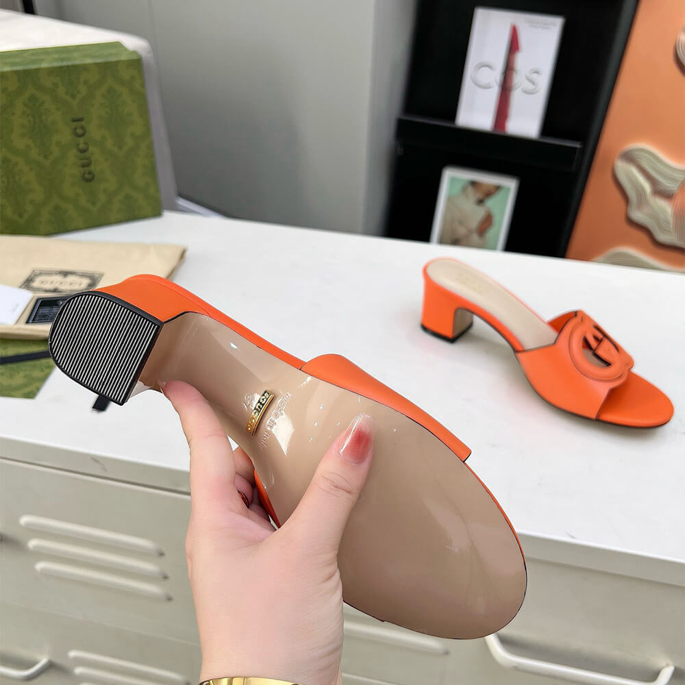 GUCCI Women s Interlocking G slide sandal