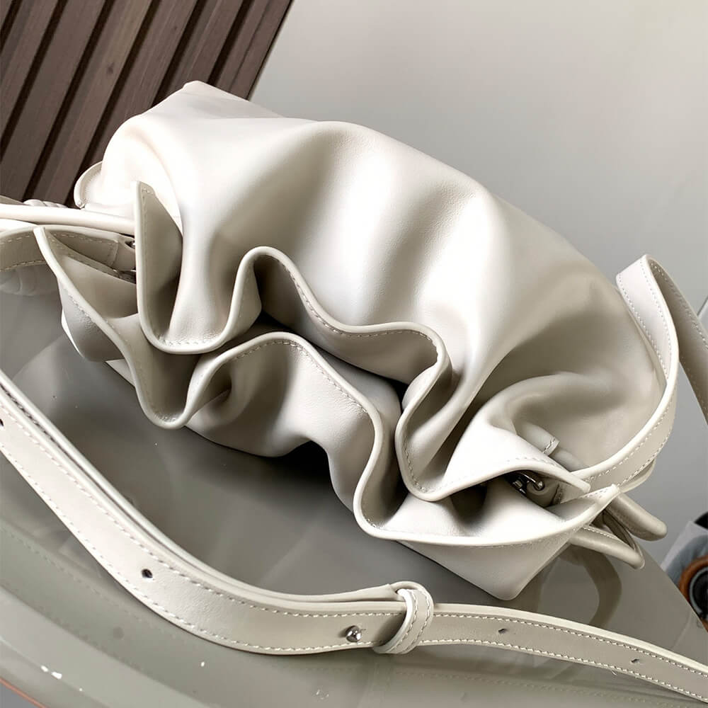 LOEWE Medium Flamenco clutch in nappa calfskin(HIGH-END GRADE)