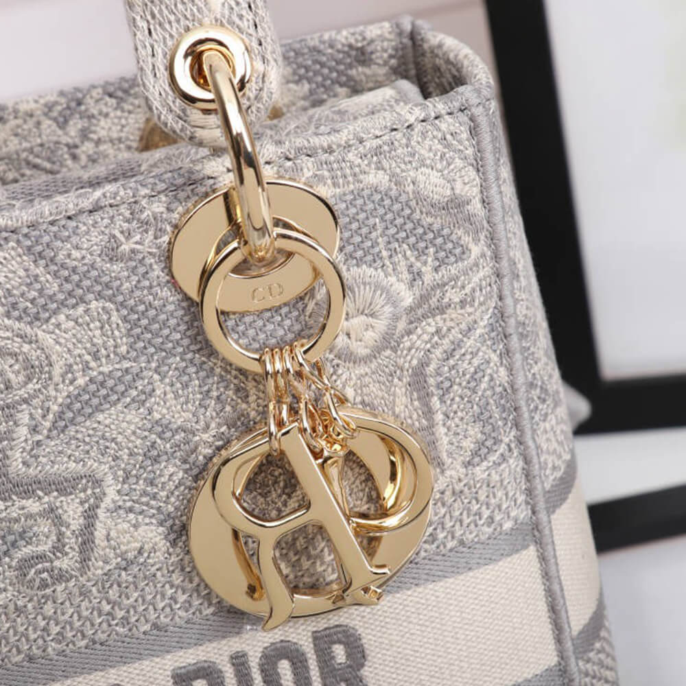 DIOR MEDIUM LADY D-LITE BAG(High-End Grade)