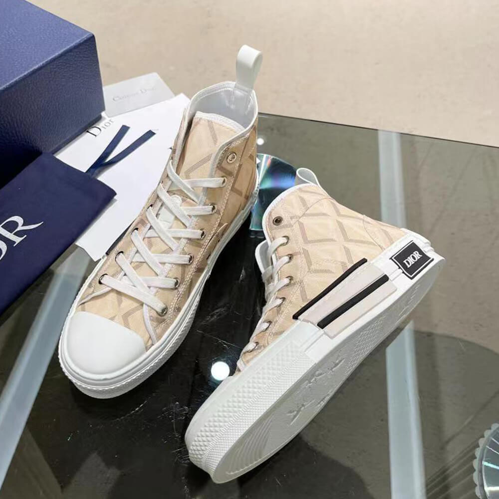 B23 HIGH-TOP SNEAKER