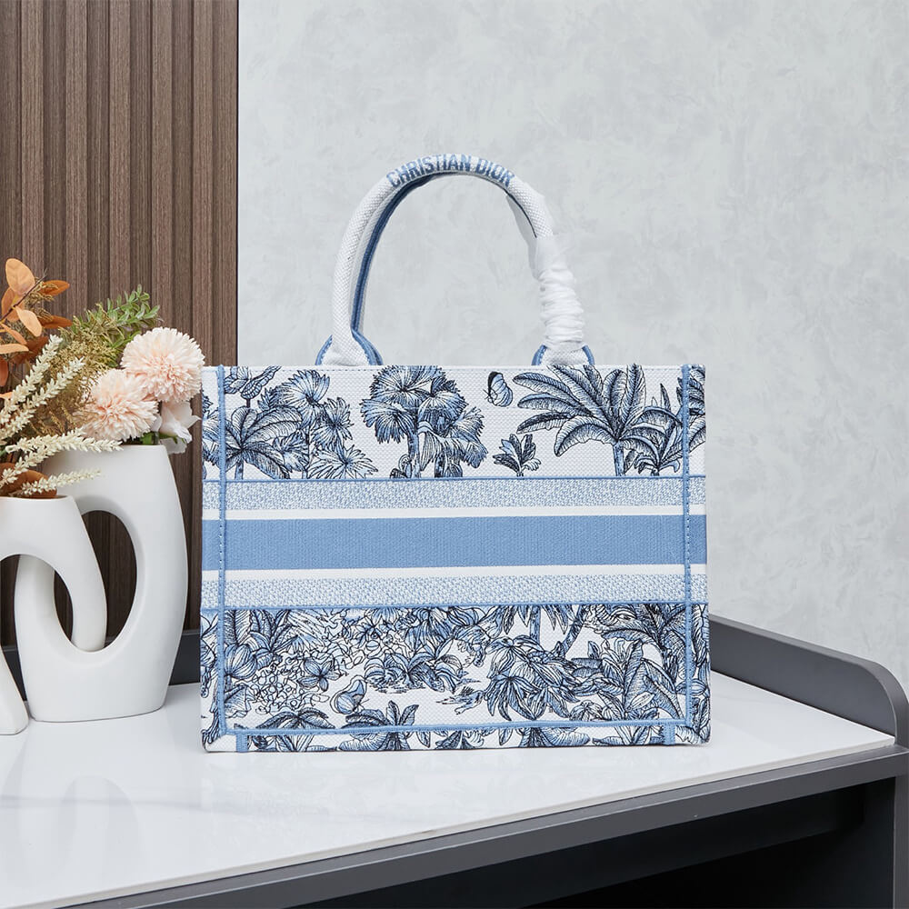 Medium Dior Book Tote