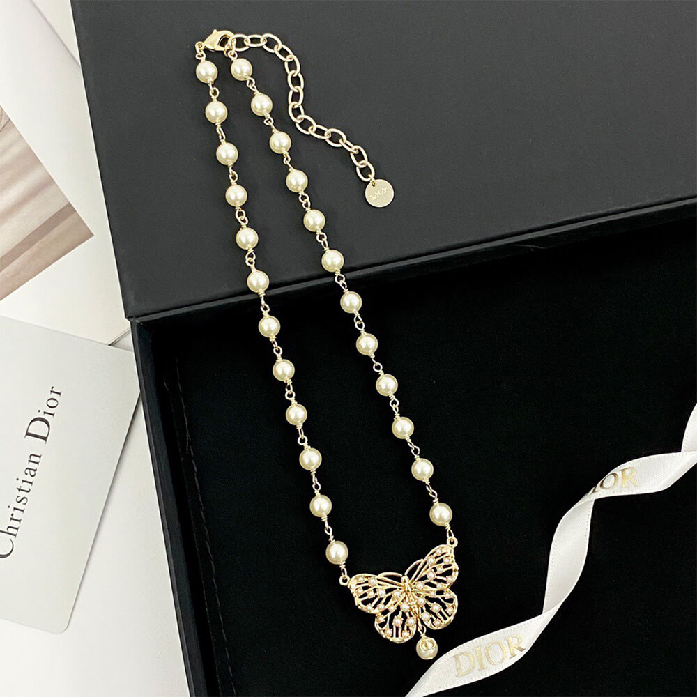 DIOR PEARL NECKLACE