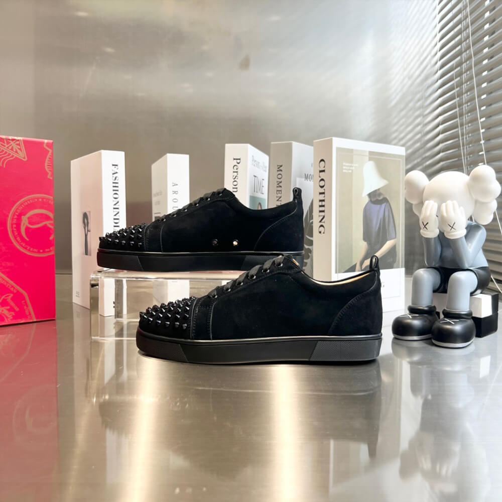 Christian Louboutin Louis Junior Spikes