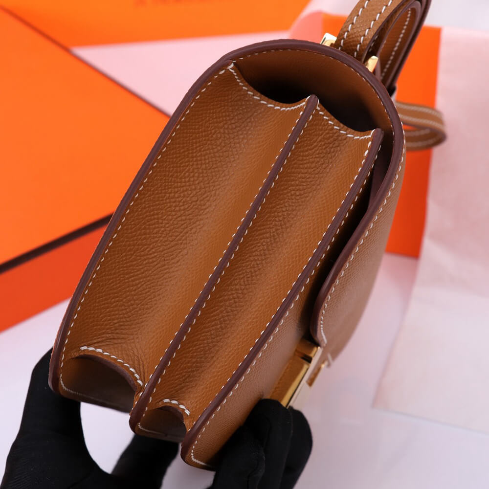 Hermes Constance 18