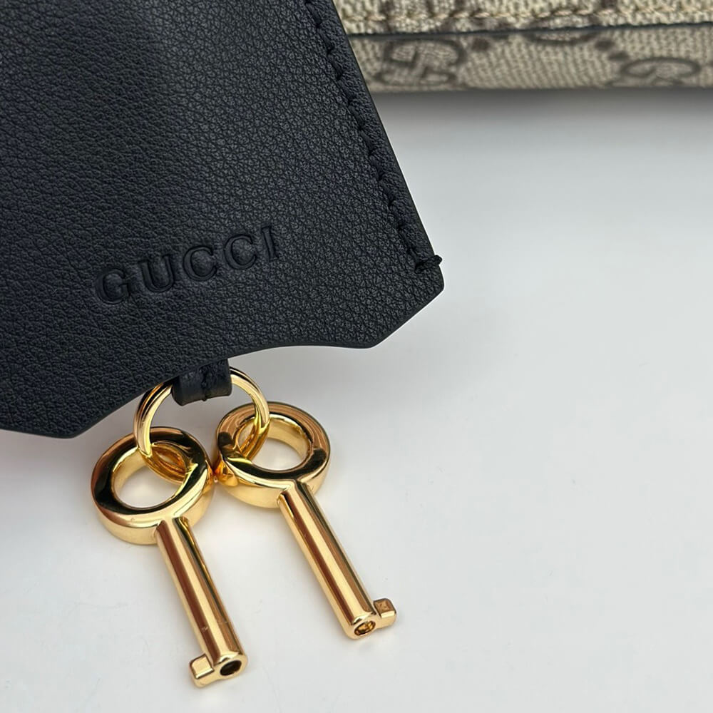 GUCCI PADLOCK GG MEDIUM SHOULDER BAG
