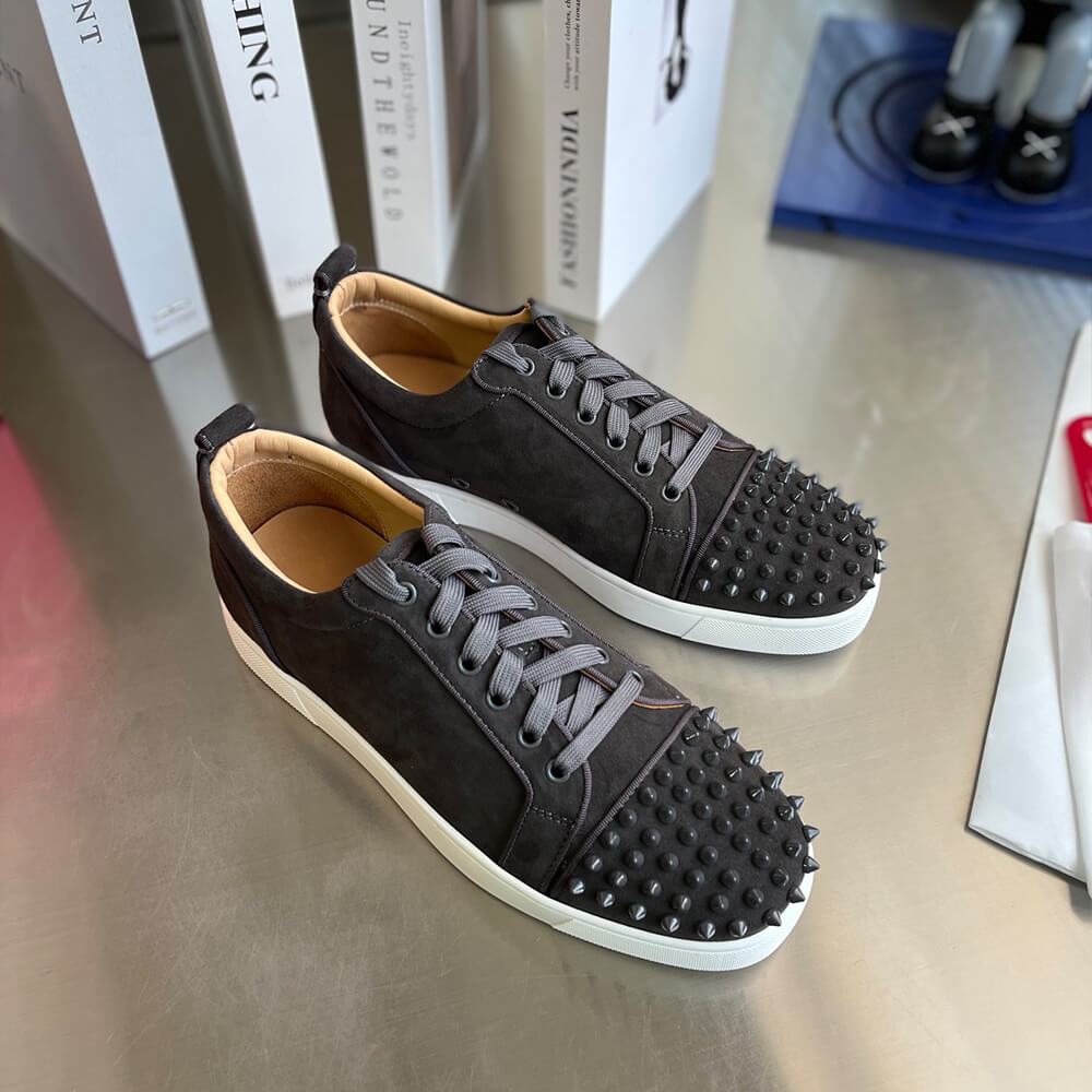 Christian Louboutin Louis Junior Spikes