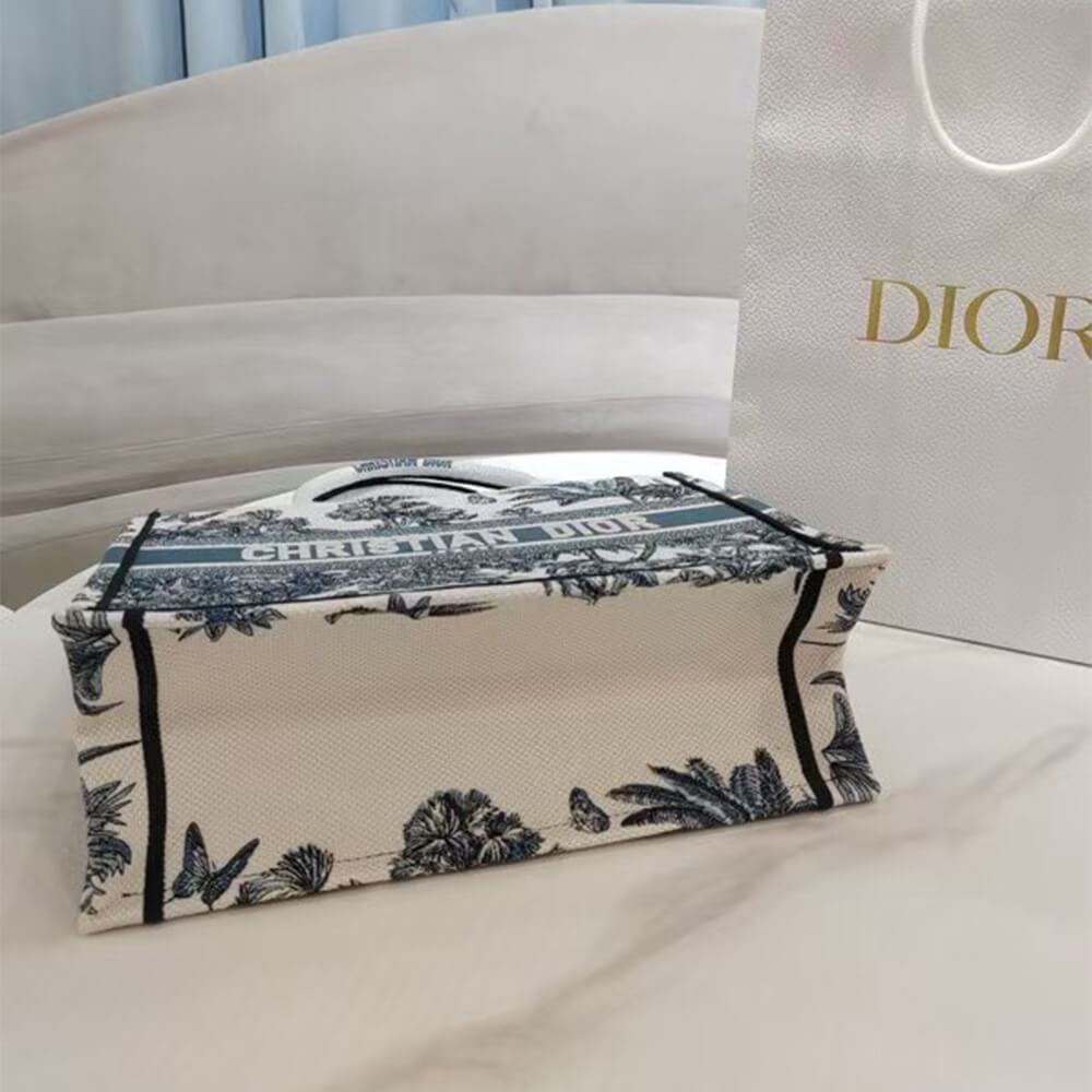 Medium Dior Book Tote